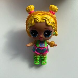 L.O.L. Surprise! doll, Neon Pop Stars Miss Charm Tot.